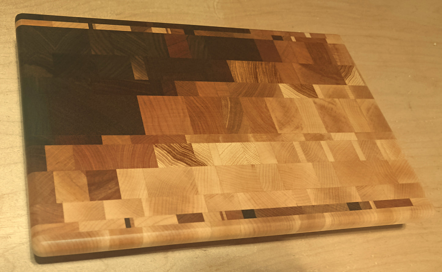 Hardwood end-grain cutting board